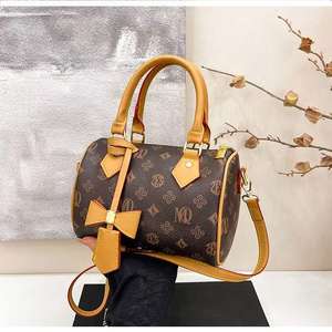 יוקרה אופנתית חדשה עור אמיתי נשים רוכסן נייד קיבולת גדולה כתף פוליאסטר קרוסדרסינג - Product Image 4