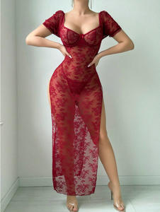 Robe bodycon en dentelle Robe sexy transparente en dentelle pour les hanches Sous-vêtements passionnés et romantiques - Product Image 1