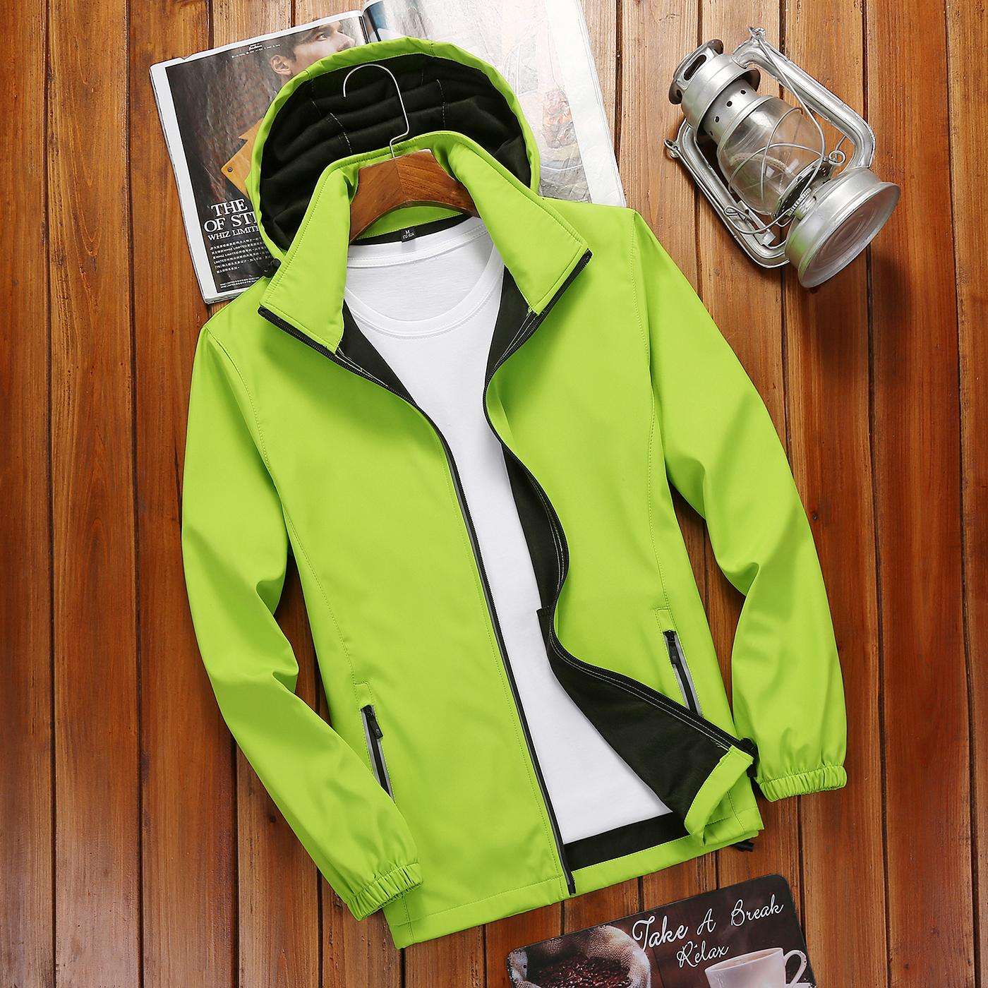 สีเขียว