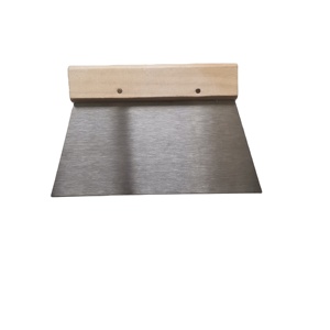 Grande Utensile da cucina in acciaio al carbonio in metallo raschietto tritatutto con manico in legno multiuso taglia pasta per pane - Product Image 1