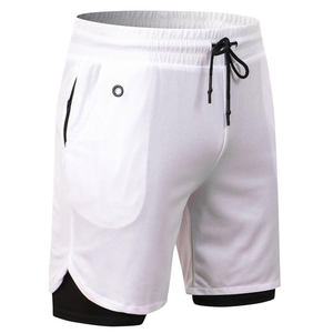 Pantalones cortos de jogging de satén para hombre de alta calidad, deportes personalizados, entrenamiento ligero informal, entrenamiento de gimnasia con estampado sublimado y bolsillos - Product Image 5