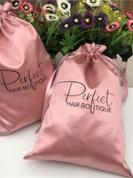 Sac cadeau cosmétique personnalisé en satin de soie avec cordon de serrage, impression de logo personnalisée, sac en satin rose avec cordon de serrage pour les cheveux