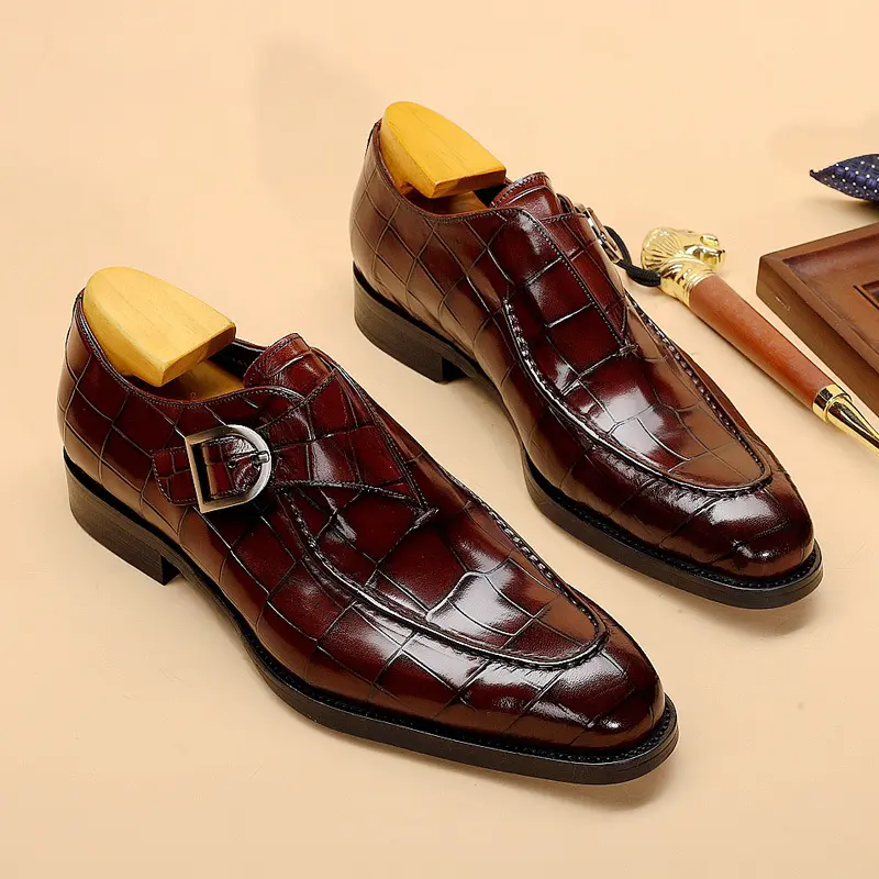 Degli uomini di alta qualità singolo monk strap slip on mocassini in pelle di mucca Oxford scarpe classiche da uomo ufficio pattini di vestito da sposa per gli uomini