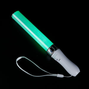 15 Farbwechsel Light Up Stick Glühender Zauberstab Baton LED Stick für Konzert - Product Image 2