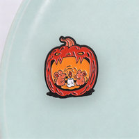 Cartoon Zwei Mäuse Kerze Kürbis Metall-Abzeichen Herbst Halloween Themen-Emaille-Pin Jacken- und Hut-Kollektion Ornament