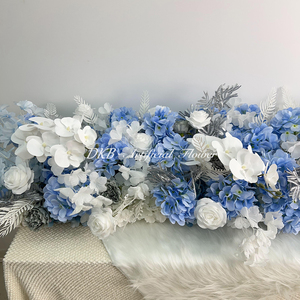 Fábrica de flores artificiales DKB, camino de arreglo de flores de hortensia blanco y azul personalizado para mesa - Product Image 5