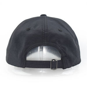 Großhandel 5% Schwarzer Nylon Baseball Cap Wasserdichter Dot Argyle Früchte-Muster Handbestickter Oxford Popeline Stoff im Dobby-Stil - Product Image 3