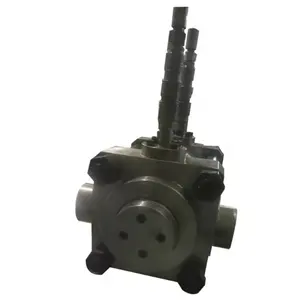 With foot pump hydraulic cylinder drive cylinder can be customized for engineering purposes