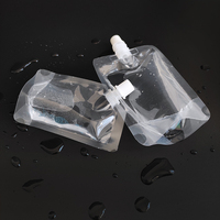 Sacs à Bec Verseur Souples en Plastique Transparent pour Boissons et Jus, 50 ml - 2 L, Vente en Gros