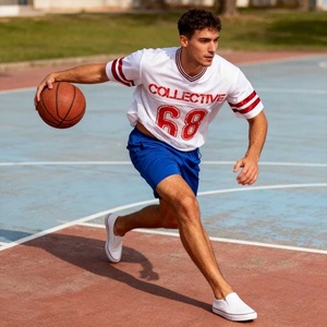 T-shirt court ample personnalisé avec logo graphique, maillot de football respirant en maille à col en V et manches courtes, maillot de basketball décontracté unisexe - Product Image 3