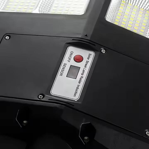 Tất cả trong một tấm <span class=keywords><strong>2025</strong></span> mới 1000W dẫn đường đèn Đèn ngoài trời không thấm nước Treo Tường cảm biến chuyển động năng lượng mặt trời đèn đường - Product Image 3