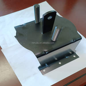 Montaje de neumático de repuesto-Montaje en <span class=keywords><strong>pared</strong></span> de <span class=keywords><strong>remolque</strong></span> cerrado Piezas de corte láser de metal CNC personalizadas con soporte de placa de diferentes materiales - Product Image 6