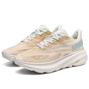 أحذية رياضية عصرية جديدة للرجال بنعل سميك ، أحذية ركض خارجية جيدة التهوية بارتفاع متزايد - Product Image 6