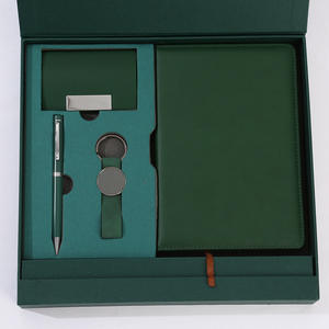 Set de Regalo Ejecutivo de Lujo: Tarjetero, Libreta, Llavero y Bolígrafo de Cuero PU Premium con Logotipo Personalizado para Clientes Corporativos - Product Image 3