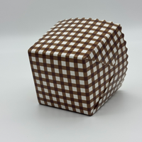 Boîte en carton carrée avec bords collés, plateau de cuisson à bord festonné, laminé anti-graisse pour muffins, gâteaux, pain et chips