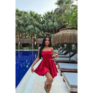 Robe de cocktail en satin Anabel rouge - Product Image 4