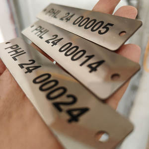 Placa de datos de impresión personalizada Etiquetas de válvula de metal Etiquetas grabadas Etiquetas de acero inoxidable con agujeros - Product Image 5