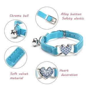 <span class=keywords><strong>Collar</strong></span> de Nailon para Mascotas, con Diseño de Corazón de Franela y Diamantes de Agua, Suave y Cómodo, con Campana para Perros y Gatos - Product Image 2