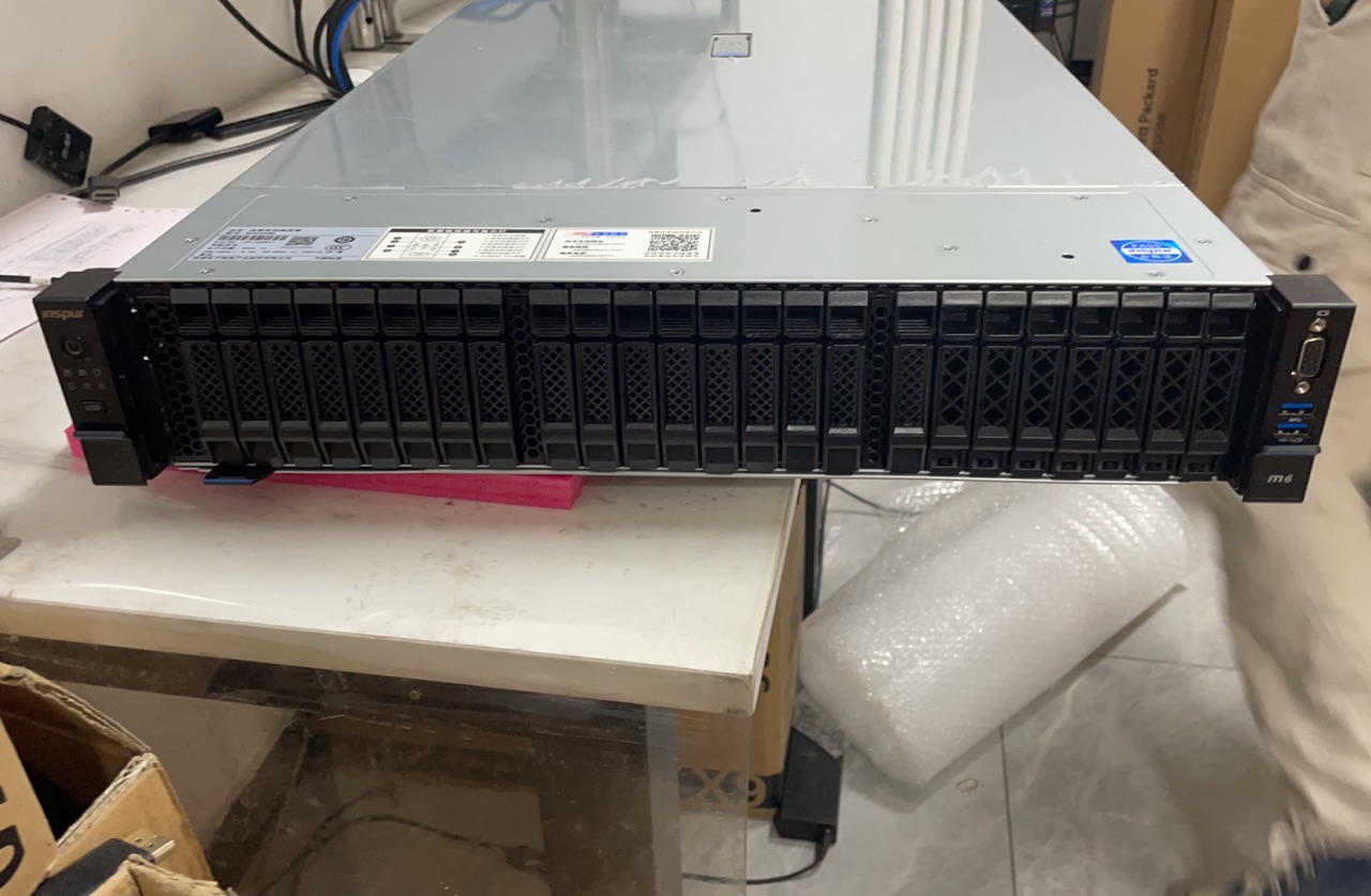 high-density computing platform for the enterprise cloud server Inspur NF8260M6 Server 2U 4-socket rackmount server