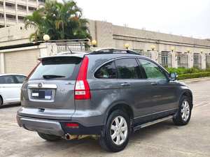 <span class=keywords><strong>Auto</strong></span> Usate: Honda <span class=keywords><strong>CRV</strong></span> 2.4L Automatica del 2007, Affidabilità Comprovata, Interni Spaziosi, Ottimo Rapporto Qualità-Prezzo per Acquirenti con Budget Limitato - Product Image 3