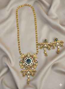 Ensemble de colliers classiques et antiques, charme ethnique, touche d'héritage, polissage or haut de gamme, bijoux traditionnels pour mariages et festivals - Product Image 2