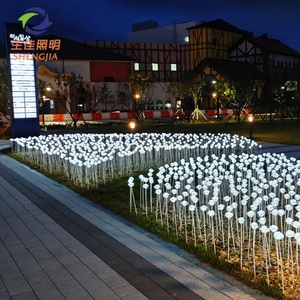 <span class=keywords><strong>Luci</strong></span> LED Impermeabili IP65 a Forma <span class=keywords><strong>di</strong></span> Tulipano e Rosa per Esterni e Interni, <span class=keywords><strong>con</strong></span> Spina da Terra per Decorazione Giardino, Paesaggio e Cortile Natalizio - Product Image 3