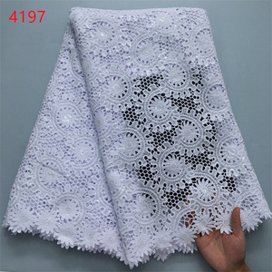 Tessuto in Pizzo Guipure Africano <span class=keywords><strong>Bianco</strong></span> Puro 4197 con <span class=keywords><strong>Paillettes</strong></span>, Tessuti in Pizzo Nigeriano di Alta Qualità per Abiti da Sposa e Feste - Product Image 6