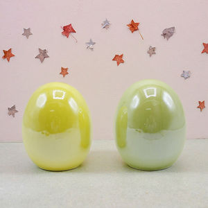 زينة بيض عيد الفصح من السيراميك والبورسلين بألوان لؤلؤية للأطفال في حفلات عيد الفصح، متوفرة بالجملة من المصنع - Product Image 2