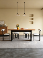 Table et chaises de salle à manger rectangulaires en bois massif simples, adaptées aux salles à manger domestiques, aux hôtels et aux appartements