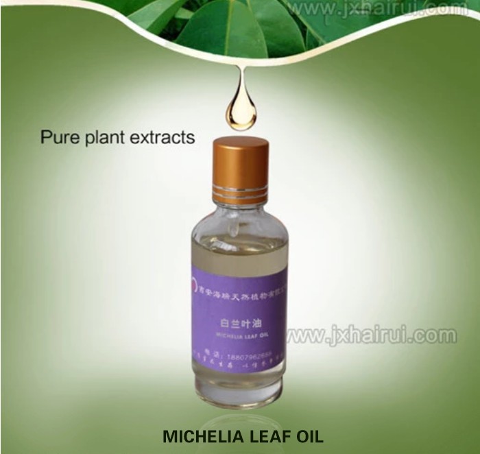 ของเหลวใสสีเหลืองอ่อนถึงน้ำตาลอ่อน