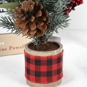 <span class=keywords><strong>Petit</strong></span> arbre de Noël artificiel de 30cm avec des décorations de bureau chaudes <span class=keywords><strong>en</strong></span> matériau PE de fleur de simulation dorée pour Noël - Product Image 3