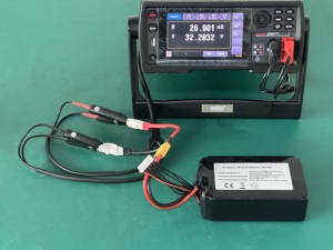 Services OEM/ODM – Batterie LiPo 8S 80C à décharge rapide 8000mAh 30.4V 243.2Wh légère pour drones de course et de football de 7 à 10 pouces - Product Image 3