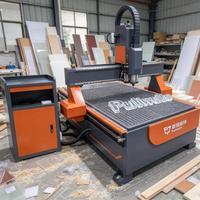 Machine de fraisage CNC 3 axes 1325 4x8 pieds avec table à vide, moteur servo, broche refroidie par eau pour la fabrication d'armoires, métaux souples, cuivre, aluminium, ACP