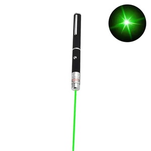 Pointeur laser et lampe torche LED pour animaux de compagnie - Jouet interactif pour chat, cadeau de Noël pour chats/chatons - Product Image 3