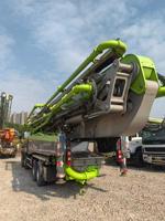 Pompe à béton Zoomlion Lingyun 62m + Pompe à béton Mercedes Benz 62m + Pompe à béton 44t
