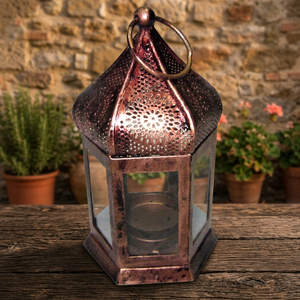 Farol de cobre con paneles de vidrio y tapa perforada para decoración del hogar - Product Image 3