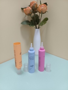 Tubos de LDPE para Cosméticos y Aceites Esenciales con Logotipo Personalizado, Tapa de Rosca con Gotero, 30 ml, Acabado Mate, Impresión Offset - Product Image 6