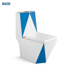 Jet Set, diseño de dos cuadrados, bidé electrónico PP, rociador de agua, inodoro plegable portátil para uso en el baño, tanque Wc de subasta pública Uf - Product Image 3