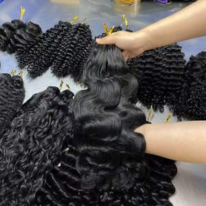 Extension per Capelli Umani Lisci Senza Nodi Pre-Separati per Crochet, Effetto Piuma, Morbidi e dall'Aspetto Naturale - Product Image 4