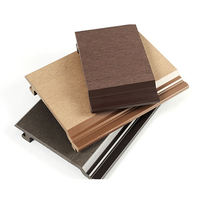 Bardage en fibre de bois blanc Offre Spéciale Panneaux muraux en pvc à grain de bois Wpc Panneaux muraux extérieurs Wpc Designs pour la décoration