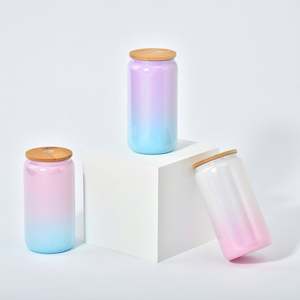 NUEVO Vaso de Vidrio Holográfico Degradado de 16oz con Brillo, de Borosilicato de Alta Calidad, para Sublimación, con Tapas y Pajitas - Product Image 3