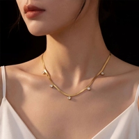 Collier tendance style Instagram, simple, rond, avec pendentif zircon et chaîne à lanières, en acier inoxydable plaqué or 18 carats