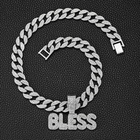 Collier pendentif audacieux en strass dorés « BLESS » avec chaîne cubaine « Iced Out » pour homme, bijoux de mode Hip Hop Streetwear
