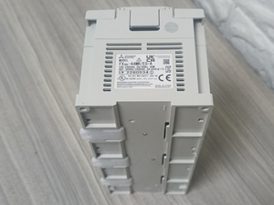 มิตซูบิชิ PLC FX3U-64MR/ES-A, อินพุตเอาต์พุต 64 จุด, รีเลย์ AC 100-240V คอนโทรลเลอร์อุตสาหกรรม - Product Image 6