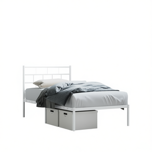 Letto Singolo in Metallo Bianco con Struttura in Acciaio Verniciato a Polvere, Arredamento Camera da Letto dal Design Elegante - Product Image 1