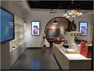หน้าจอแสดงผล LCD ขนาดเล็ก 18.5 นิ้ว แบบติดผนัง พร้อม Wifi สำหรับโฆษณาในร้านอาหาร รุ่น SK-18.5GB - Product Image 3