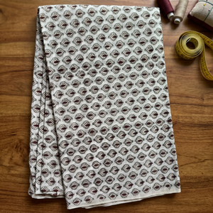 Tela de Algodón Puro con Estampado Booti Hecho a Mano, Textil Indio para Prendas de Niños y Niñas, Decoración del Hogar, Estilo Boho - Product Image 1