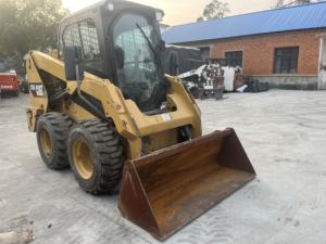 Chargeuse compacte Caterpillar CAT226B CAT236D d'occasion de haute qualité 246C/226/249/259 Moteur ENERPAC - Bon état Vente en stock - Product Image 6