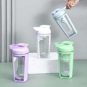 Bouteille de sport en plastique légère et durable, avec logo personnalisé, shaker pour la salle de sport - Product Image 1