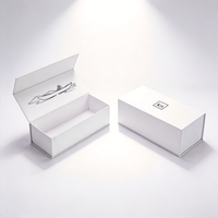 Emballage magnétique blanc de luxe personnalisé, boîte en carton rigide non pliable avec insert en satin blanc, emballage cadeau avec doublure en satin de soie